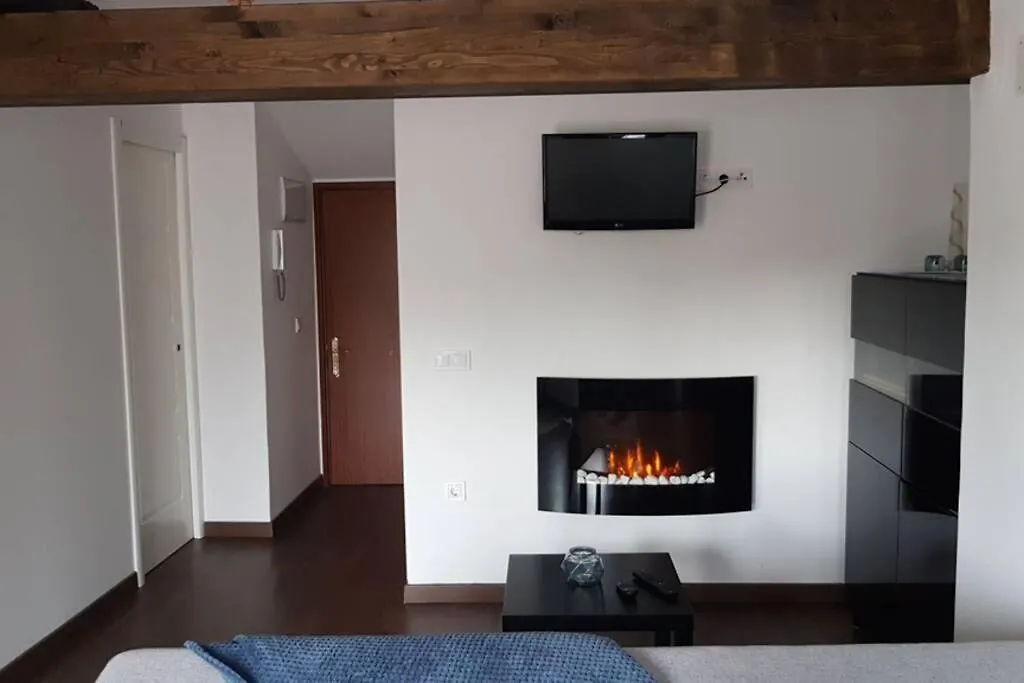 Aptos Cama Del Rey Ideal Parejas Santander Spain